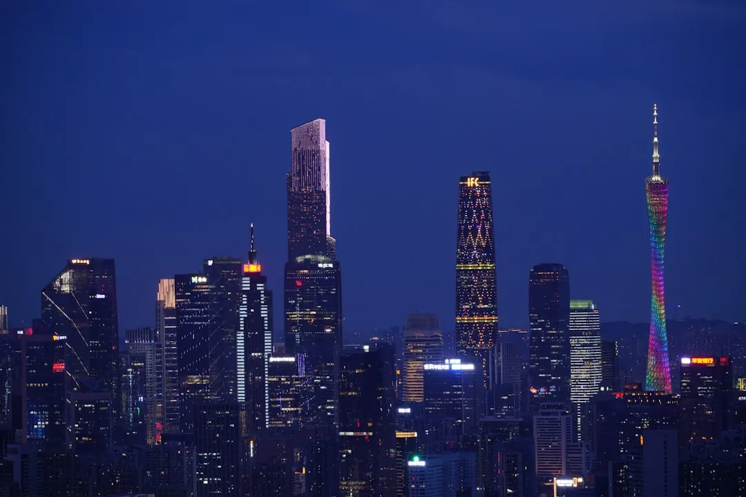 实验室离心机选型指南：如何匹配转速与容量满足科研需求